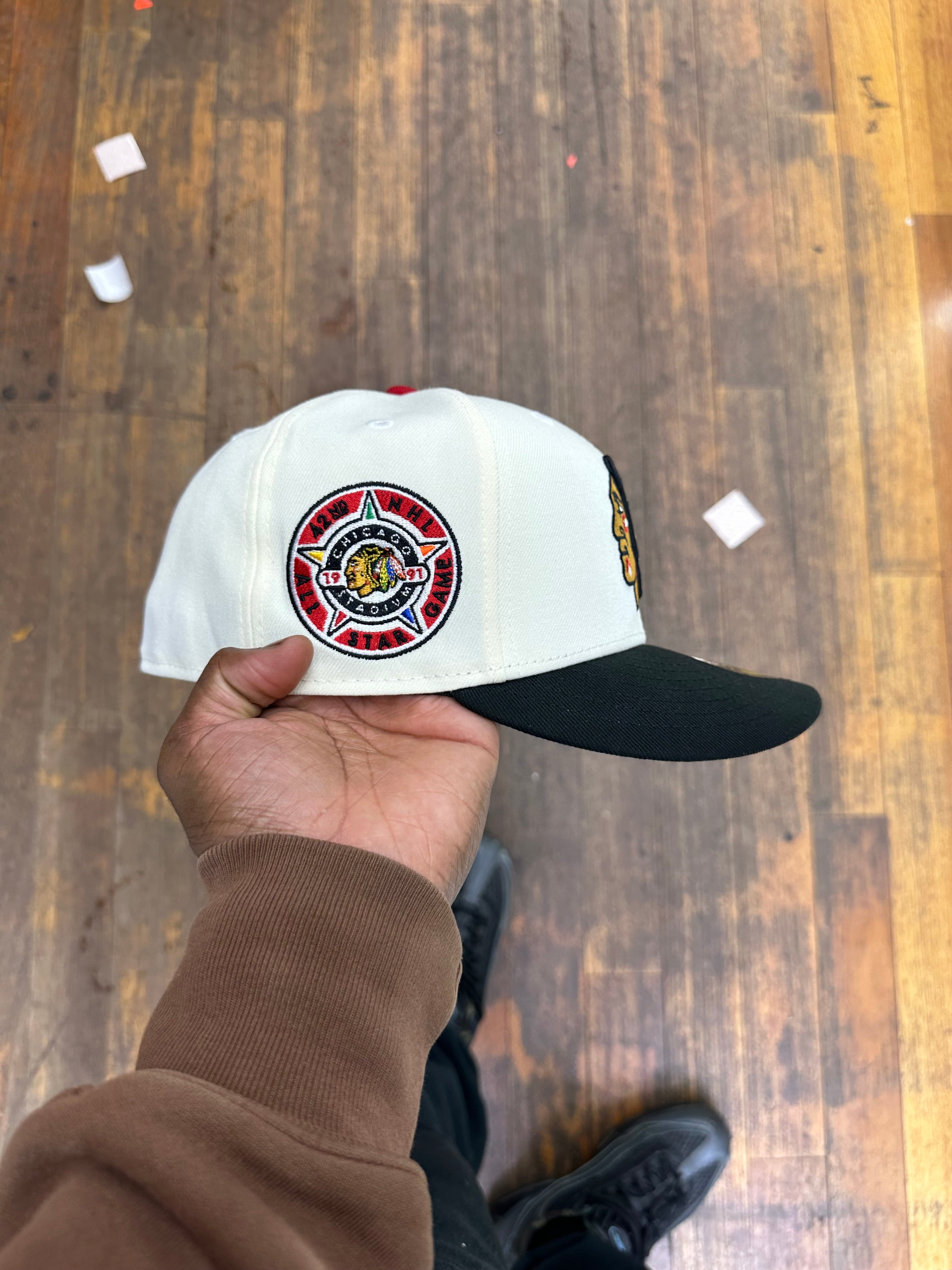 Chicago Black Hawks Creme and Black 91 ASG Black Inside