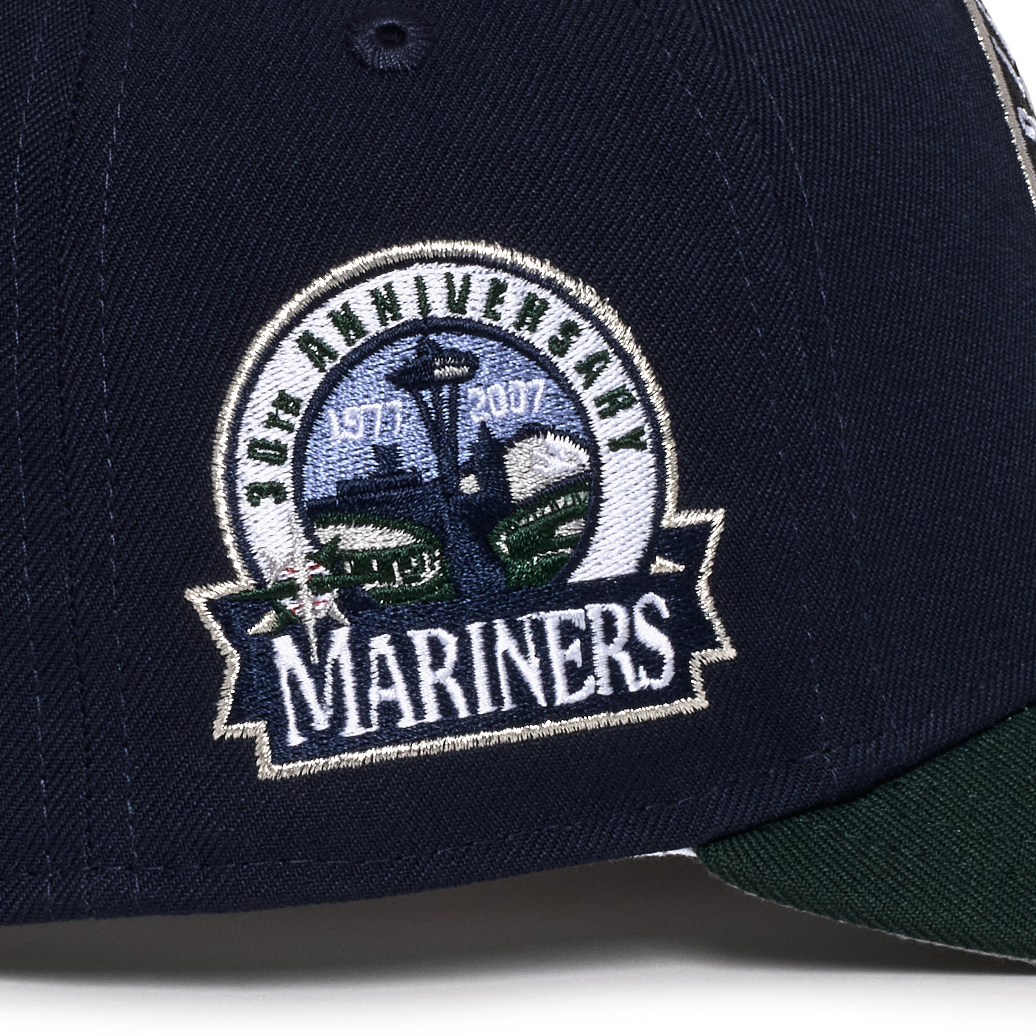 Seattle Mariners Oceanside Blue and Green 30Th Anniversary