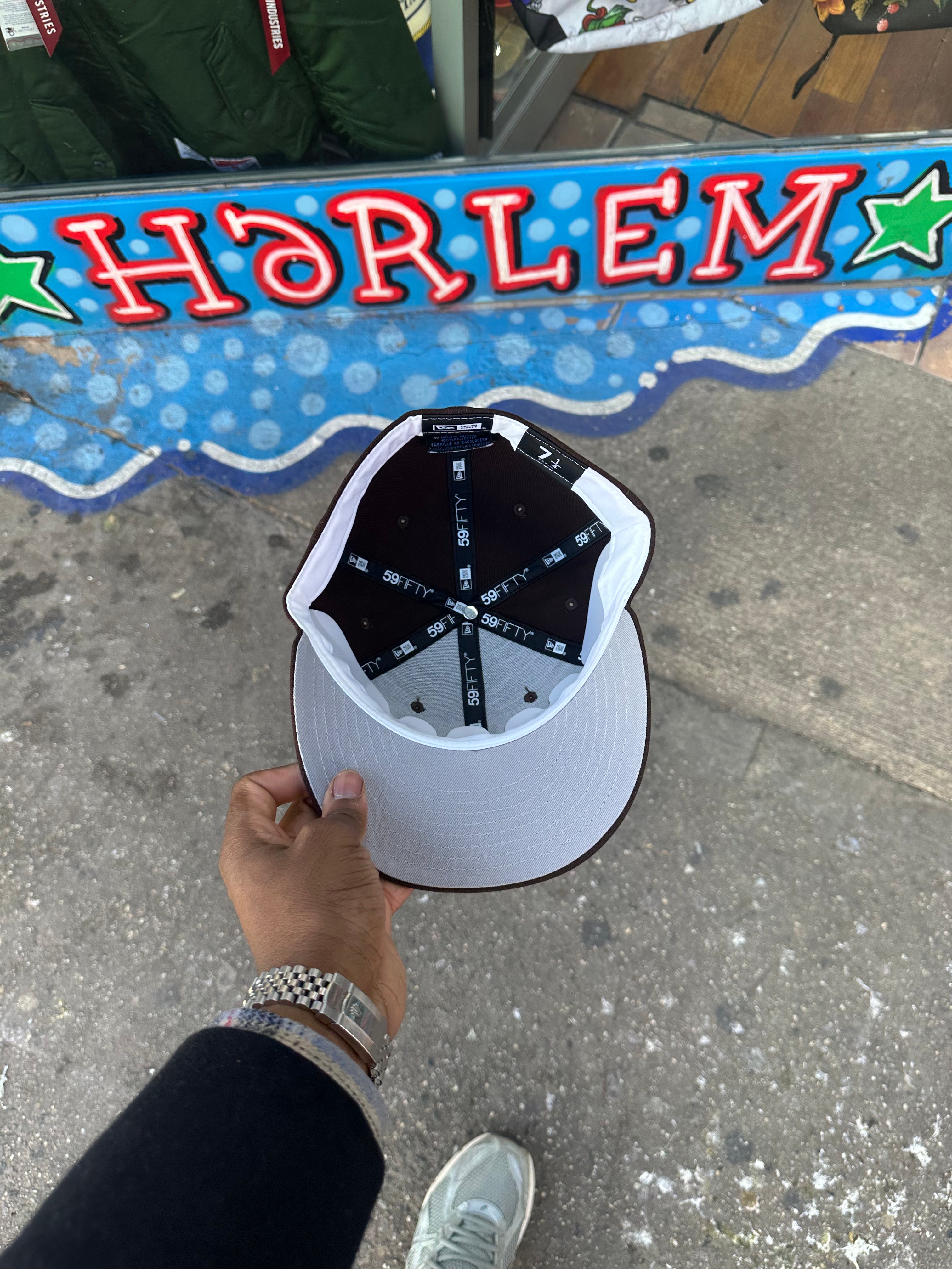 Harlem Dark Brown Creme Outline 5950 Fitted