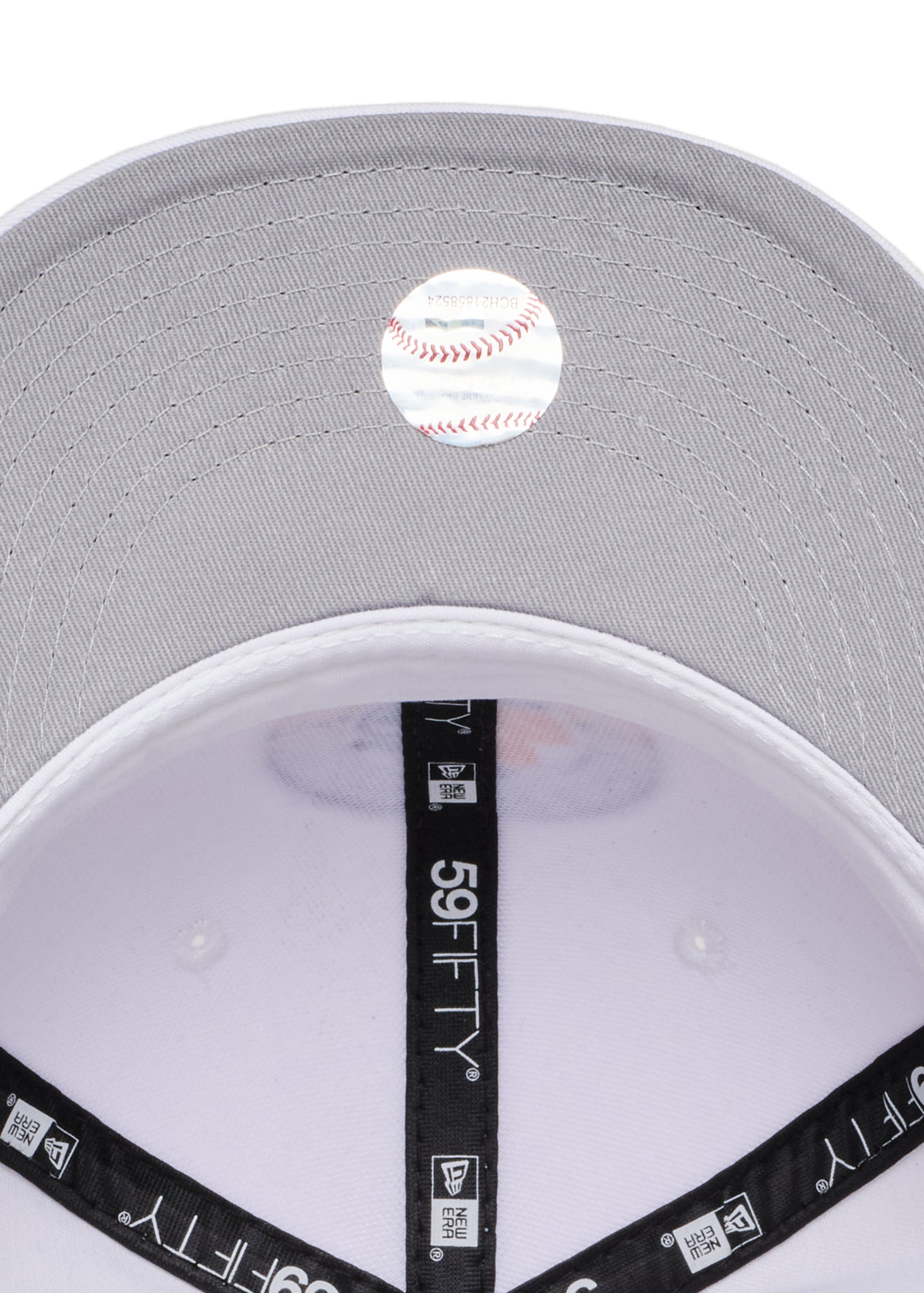 Montréal Expos White w/ Contrast Stitch Olympique Stadium