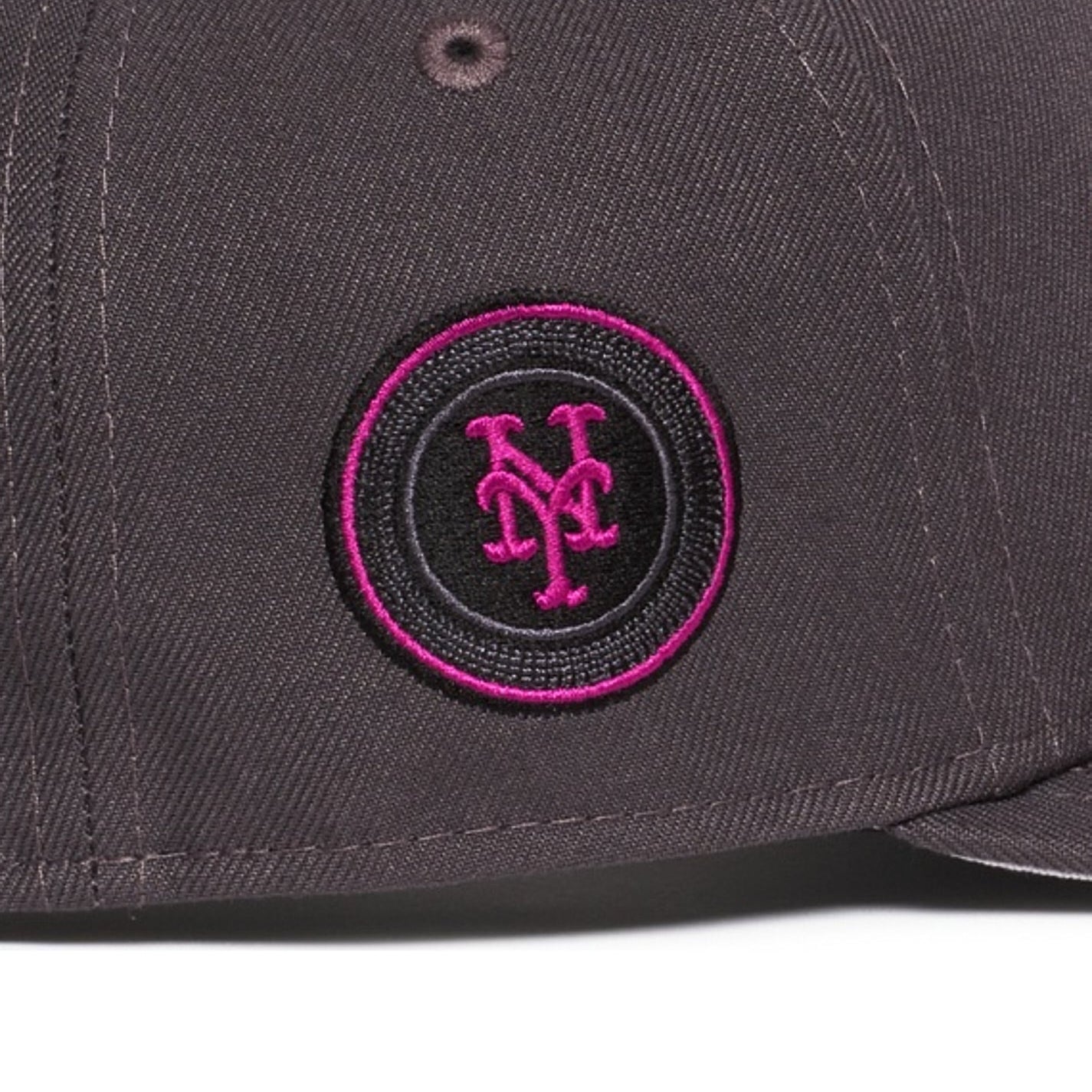 New York Mets City Connect Dark Graphite 950 Aframe  Grey uv