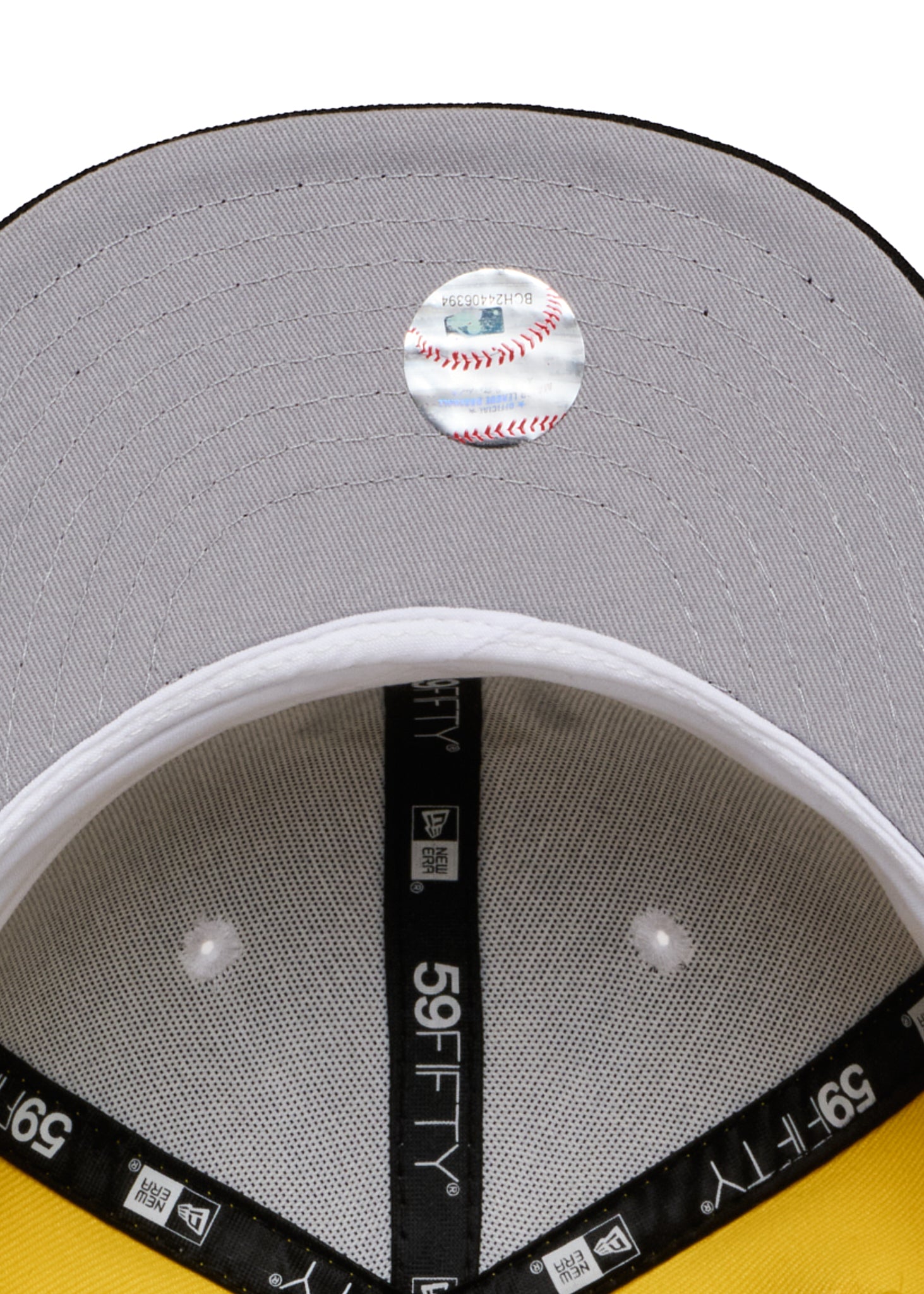 New York Yankees 3 Tone White Yellow and Black 1998 World Series