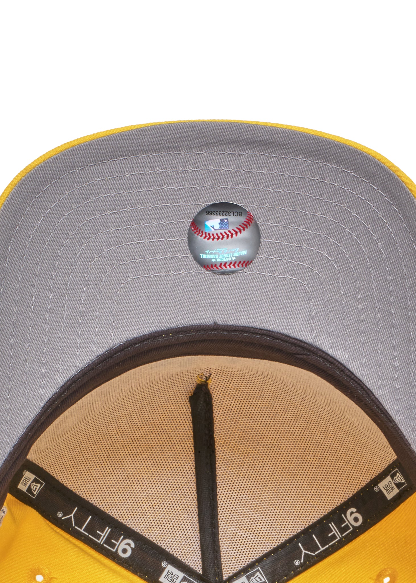 New York Yankees Yellow 950 Aframe 1999 World Series Snap Back