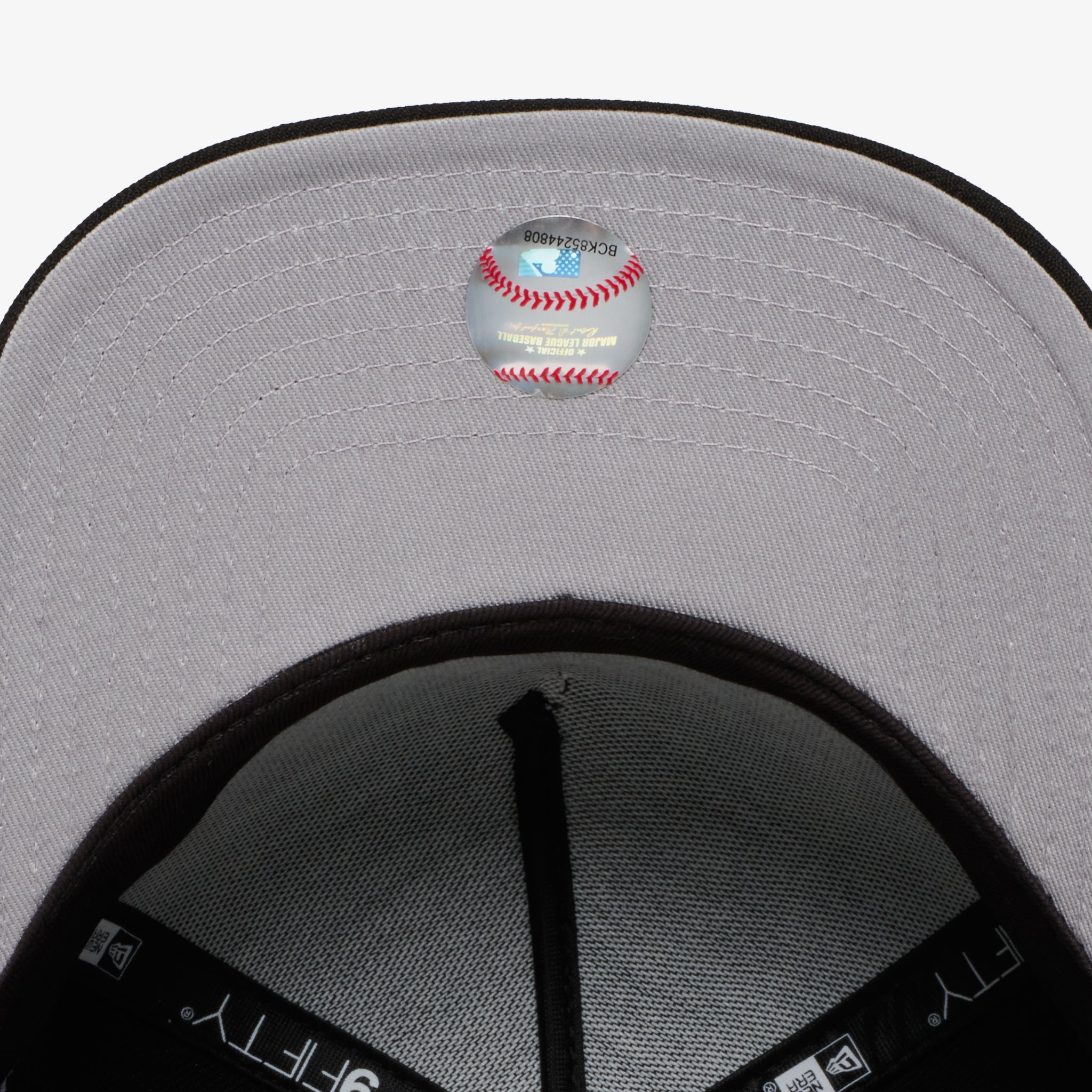 New York Yankees Black 1996 WS 950 AFrame Snap Back