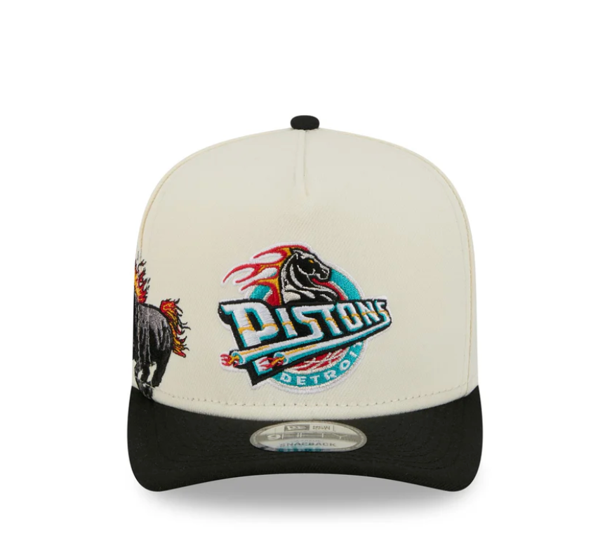 Detroit Pistons HWC Chrome White 9FIFTY A-Frame Snapback